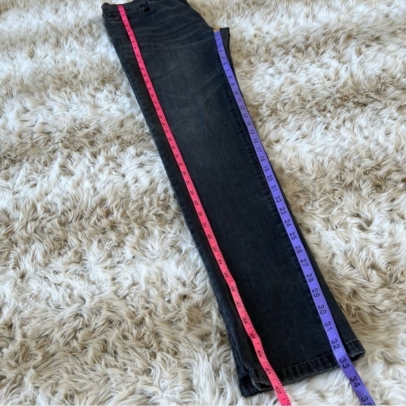 DOLCE & Gabbana Distressed Jeans - Picture 10 of 11